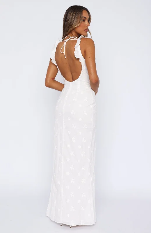 daisy-chains-maxi-dress-white