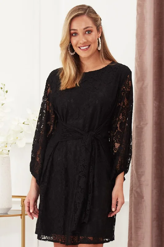 eveleigh-lace-dress-in-black