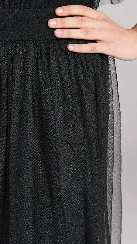 gathered-tulle-skirt-in-black