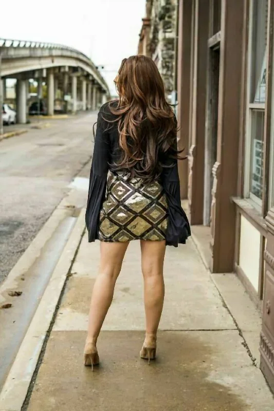 geometric-beaded-skirt-in-black-and-gold-1