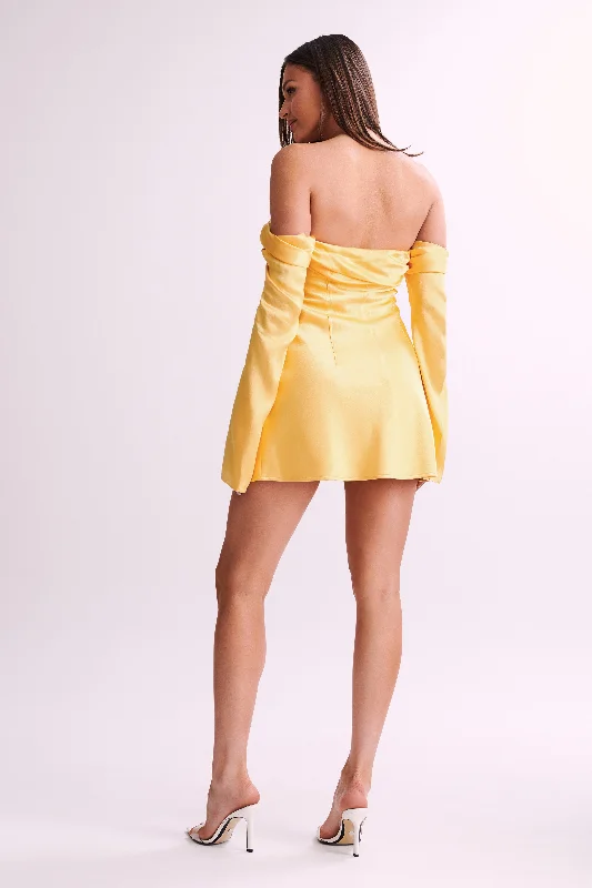 giselle-off-shoulder-satin-mini-dress-mango