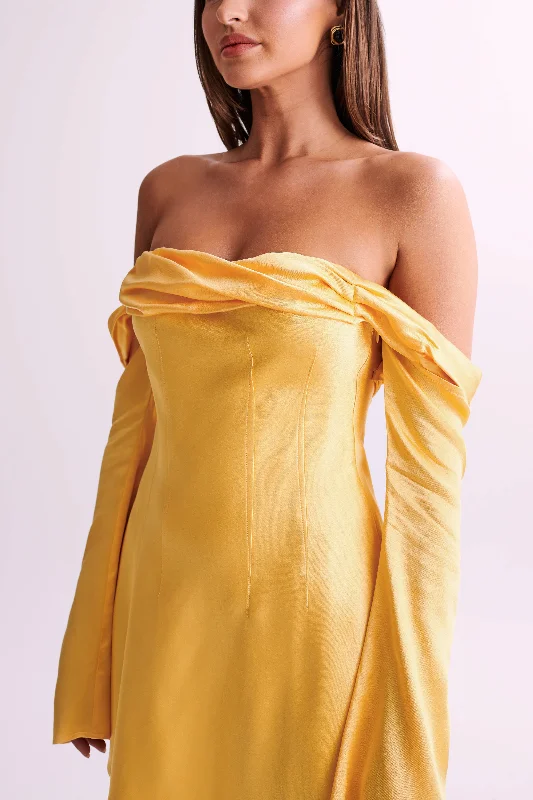 giselle-off-shoulder-satin-mini-dress-mango