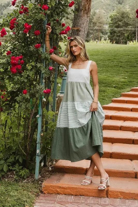 kelcie-tiered-midi-dress