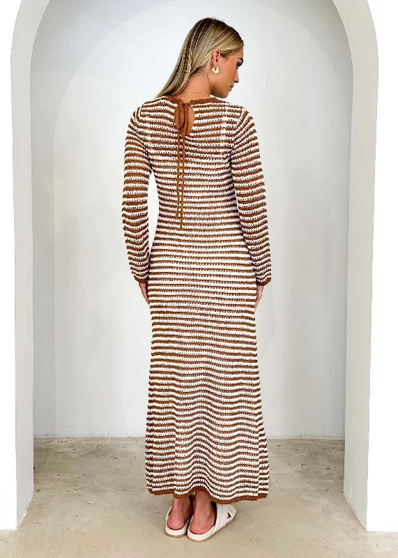 kralta-knit-maxi-dress-caramel-stripe