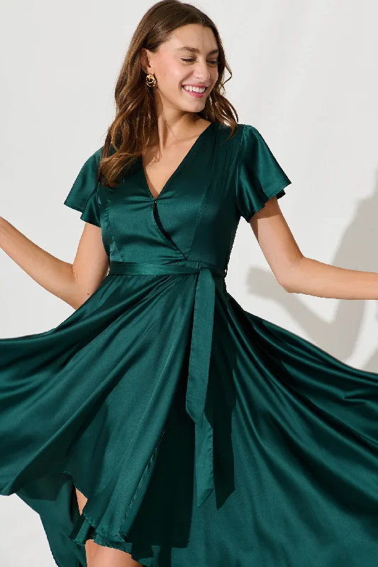 loulou-maxi-dress-in-emerald-satin