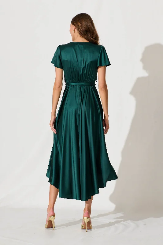 loulou-maxi-dress-in-emerald-satin