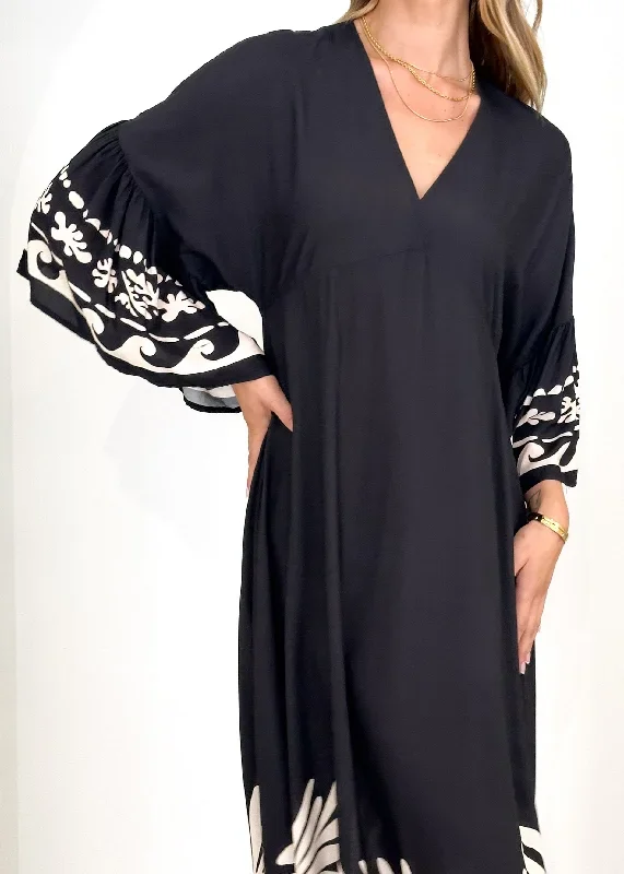 pia-maxi-dress-noir-palm