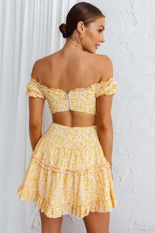 run-the-world-off-shoulder-mini-dress-floral-yellow