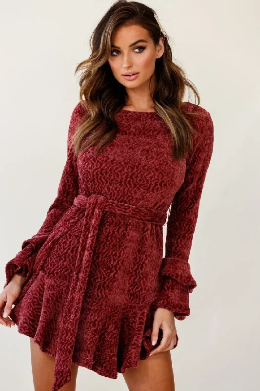 saphira-long-sleeve-fluted-hem-knit-dress-rose