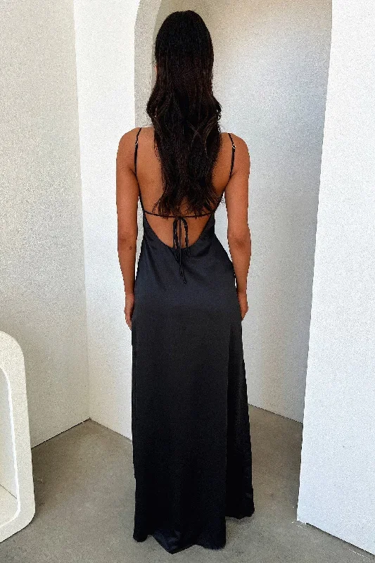 sarcia-maxi-dress-black-1