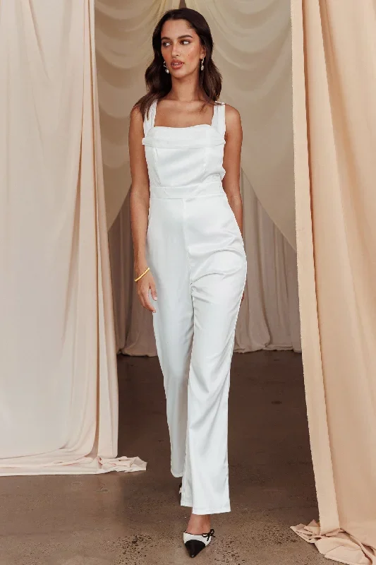 tarlena-chiffon-neckline-jumpsuit-off-white