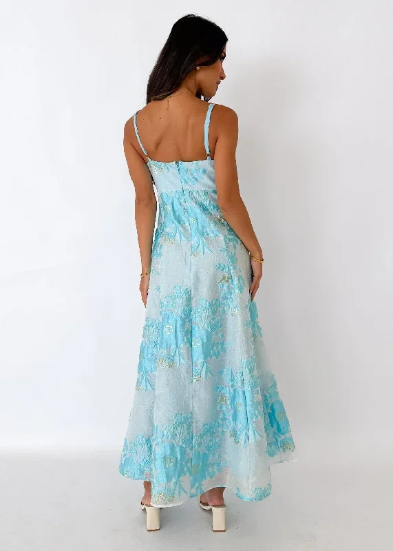 tralentina-midi-dress-pale-blue-brocade