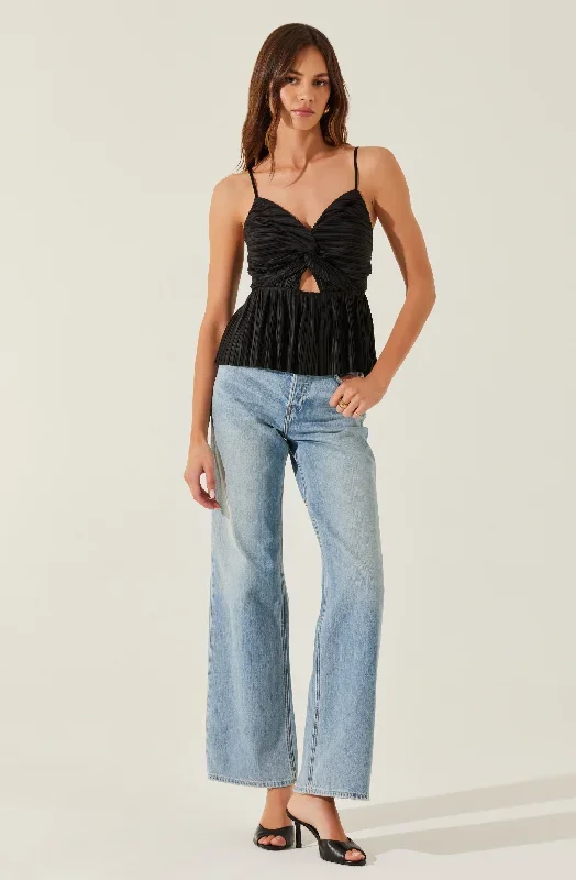 twist-front-plisse-top